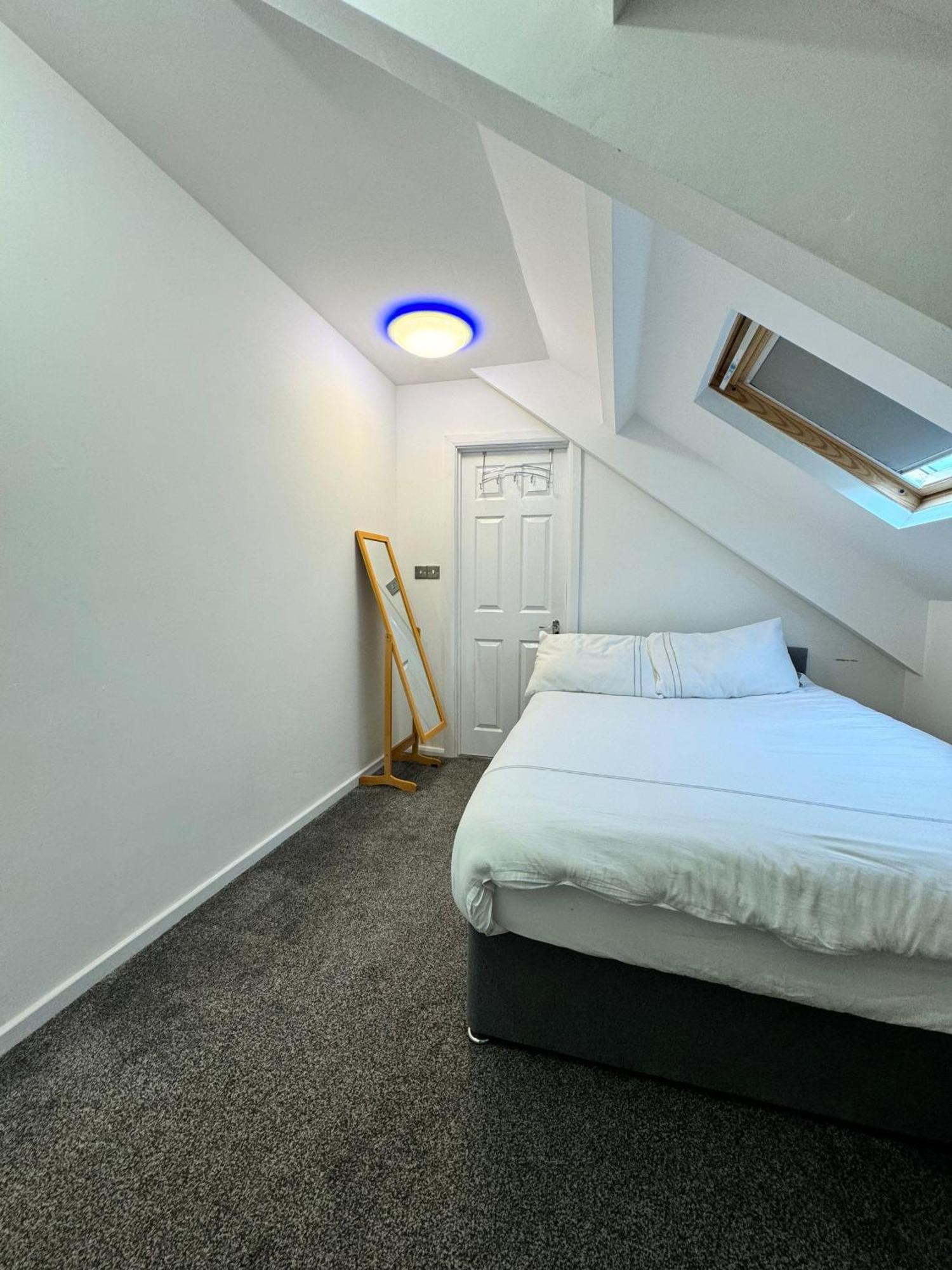 Luxury Ensuite Rooms @ Kingsley Terrace Νιούκασλ Εξωτερικό φωτογραφία